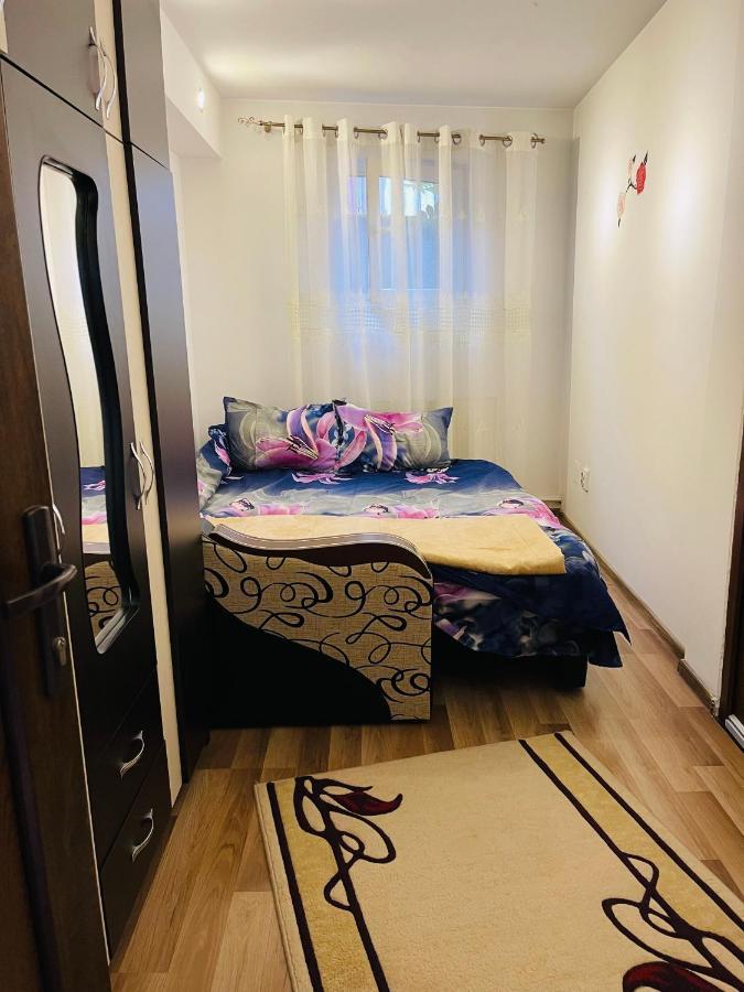 דירות יאשי Casa Iris מראה חיצוני תמונה