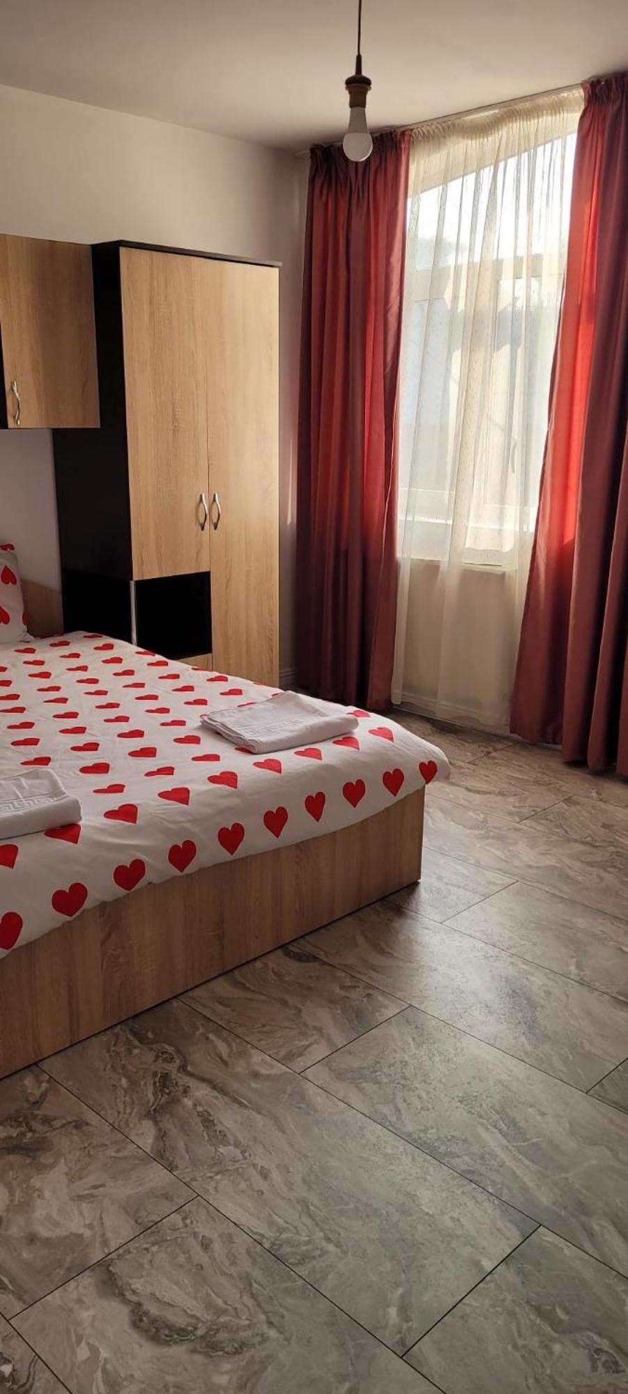 דירות יאשי Casa Iris מראה חיצוני תמונה